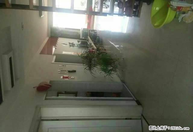 阜蒙县智发六楼800一月太阳能沙发茶几床等押一付三 - 房屋出租 - 房屋租售 - 阜新分类信息 - 阜新28生活网 fx.28life.com